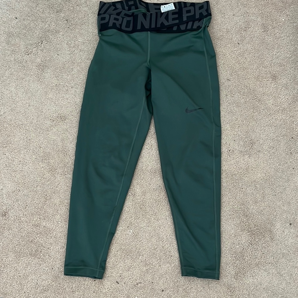 Nike Pro leggings